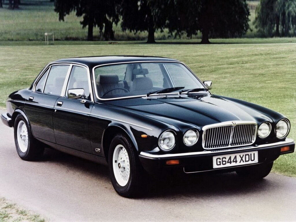 Jaguar Sovereign 1 поколение, седан (05.1983 - 06.1992)
